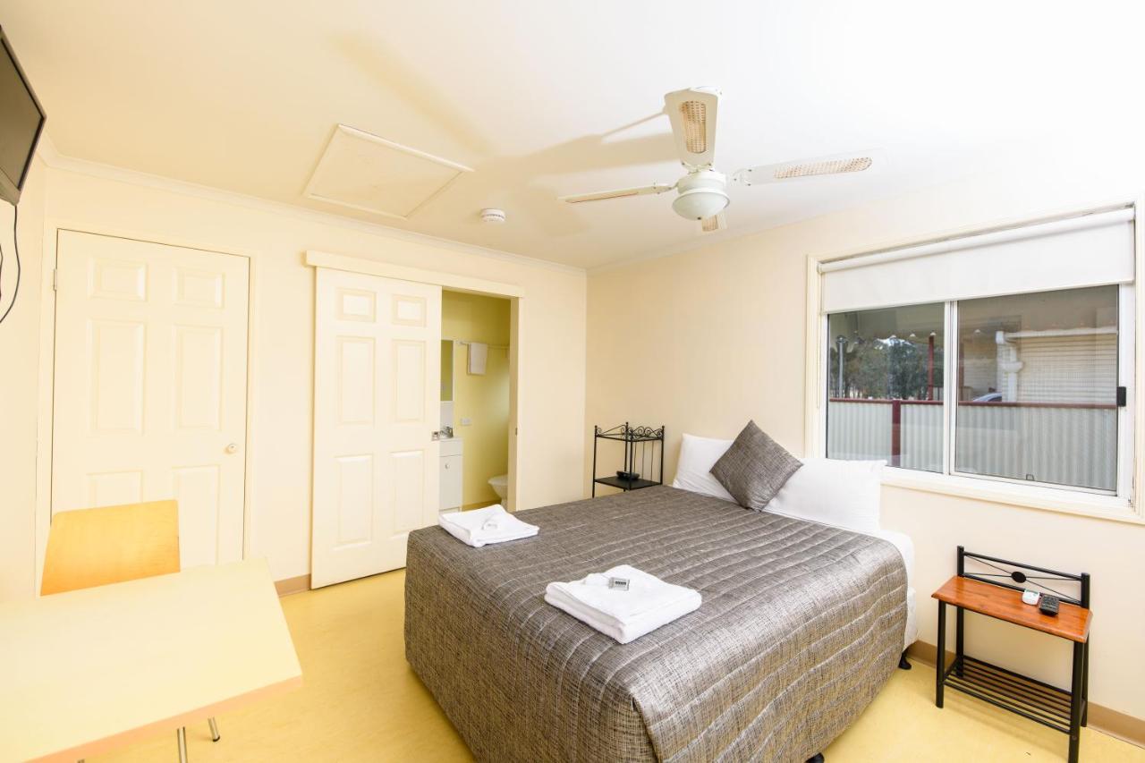 Y Motels Kingaroy Exterior photo